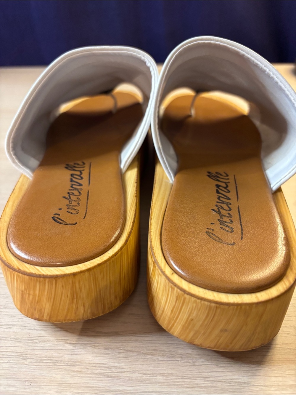L'INTERVALLE White Leather Slide Mules with Wood-Effect Platform Made in Italy - Picture 5 of 7